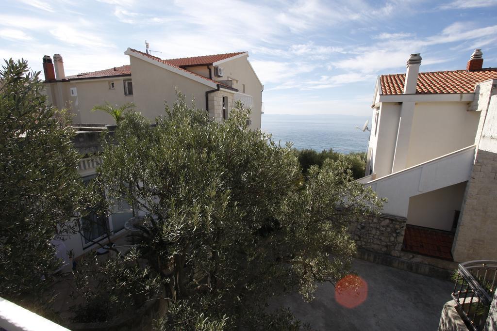 Apartments Delfin Tučepi Buitenkant foto