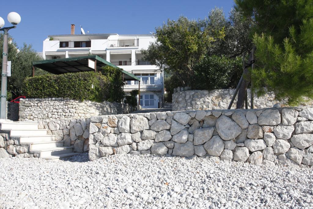 Apartments Delfin Tučepi Buitenkant foto