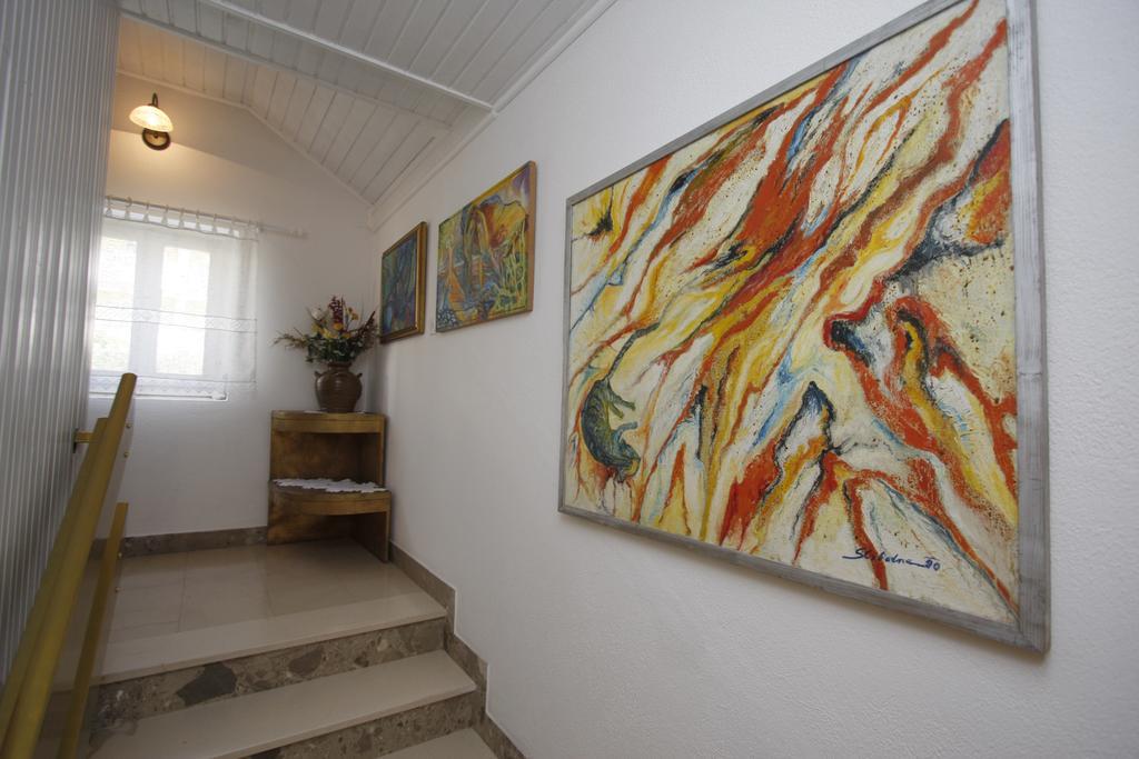 Apartments Delfin Tučepi Buitenkant foto